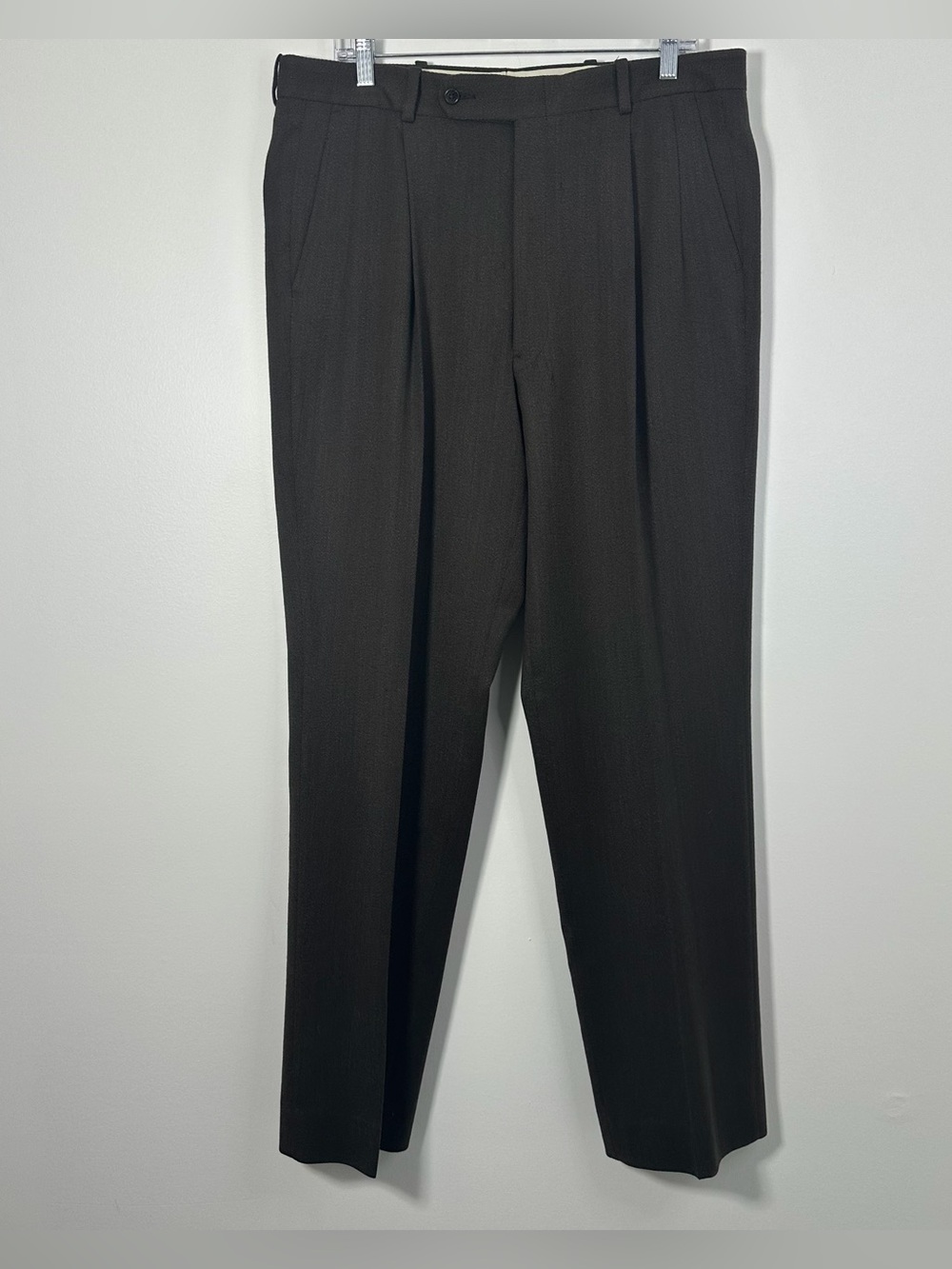 Aquascutum of London Men’s Brown 100% Wool Pleated Dress Pants Trousers